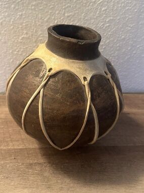 Mexican Tarahumara Pottery Pot Vase-Rawhide Wrap Decor 10x 10 Inch Handmade